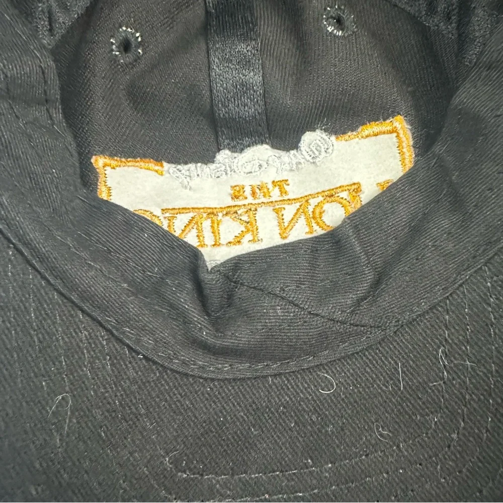 The lion king hat